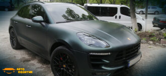 Оклейка авто виниловыми плёнками в Киеве