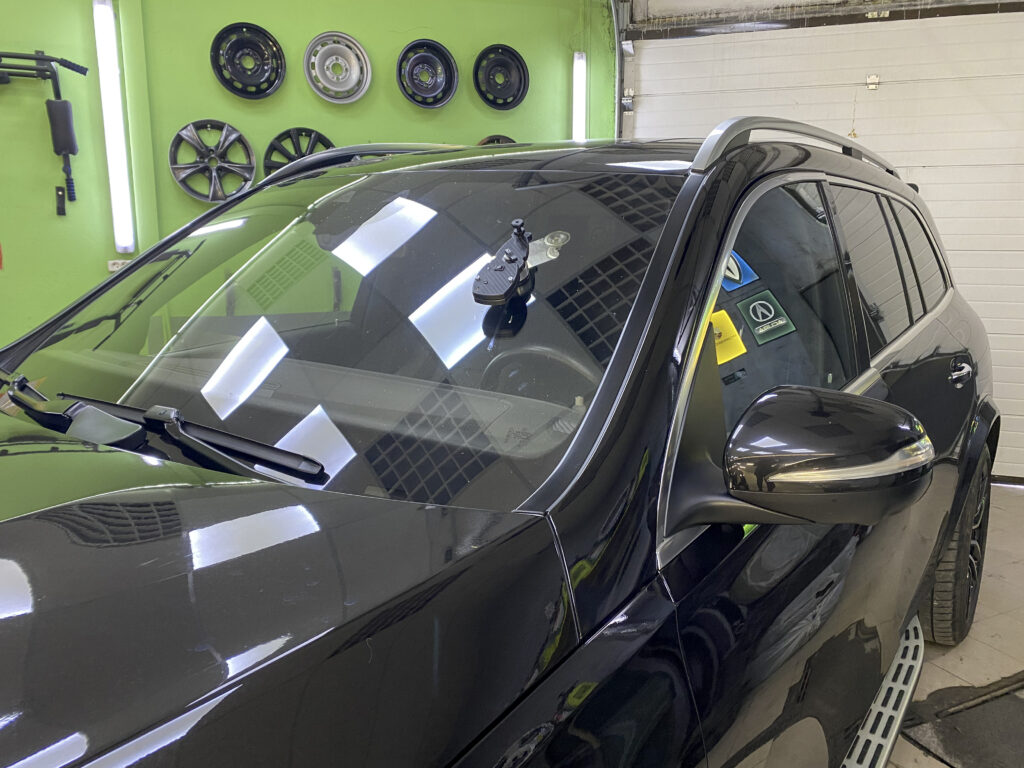 Ремонт тріщин