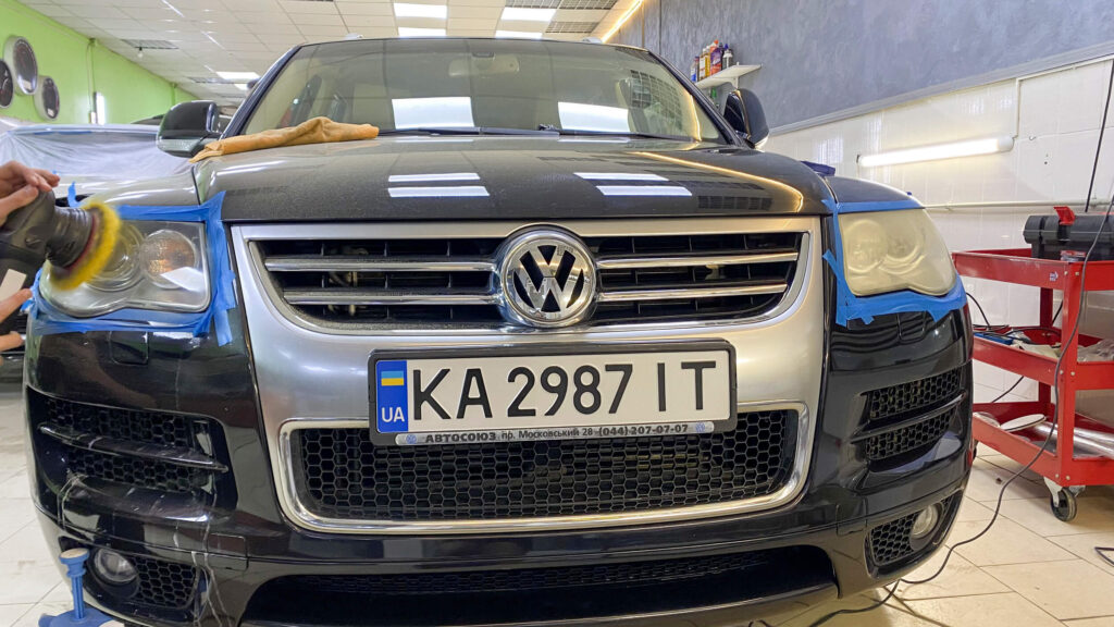 Портфоліо послуги: полірування фар