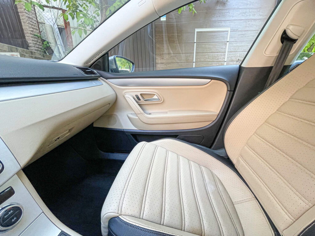 Портфоліо: хімчистка пасажирського сидіння