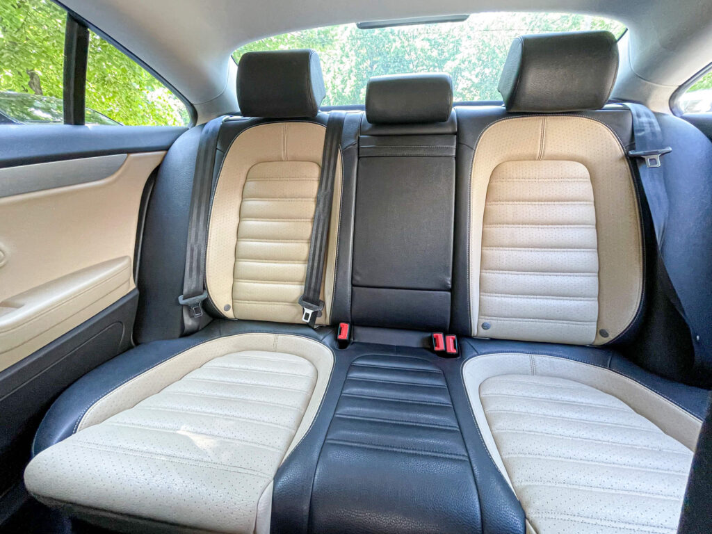 Портфоліо: авто після хімчистки